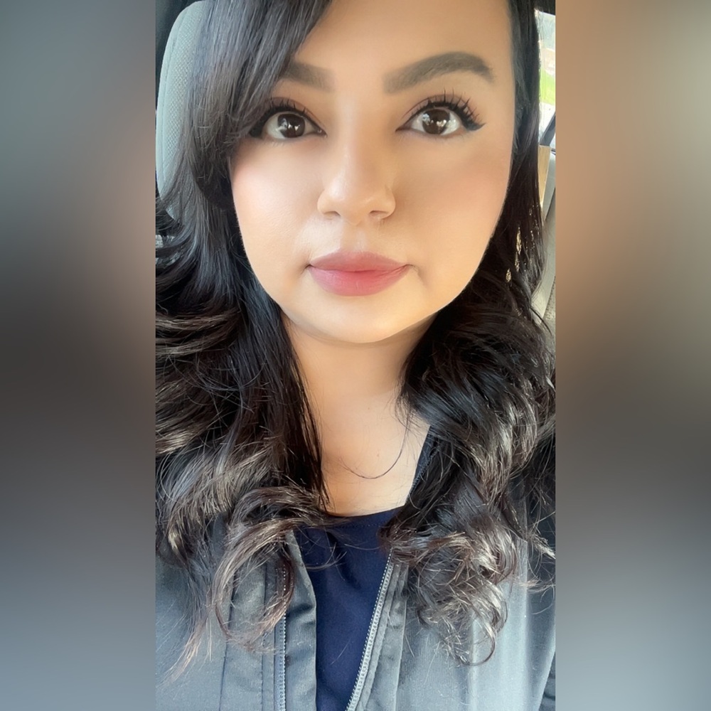 Meet your Posher, Karina